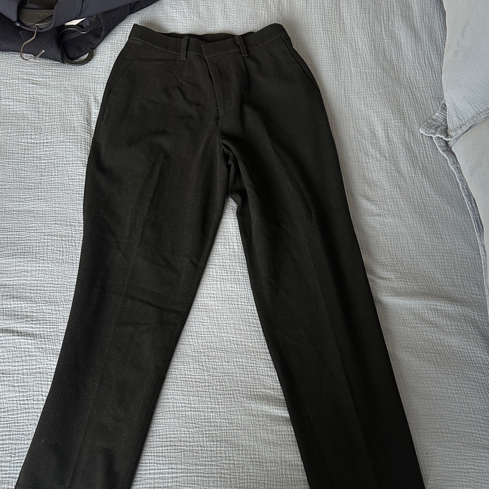 Uniqlo Women’s Elegant Black Dress Pants